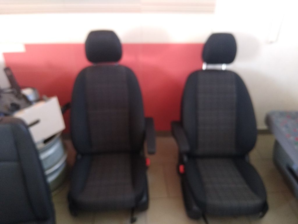 Banchete(scaune,canapele)Mercedes vito,viano,model447din 2016