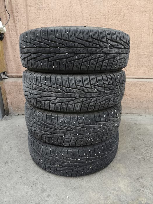 Шины зимние Nokian 185/65/R15