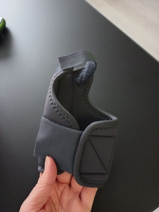 Ортеза за ляв палец