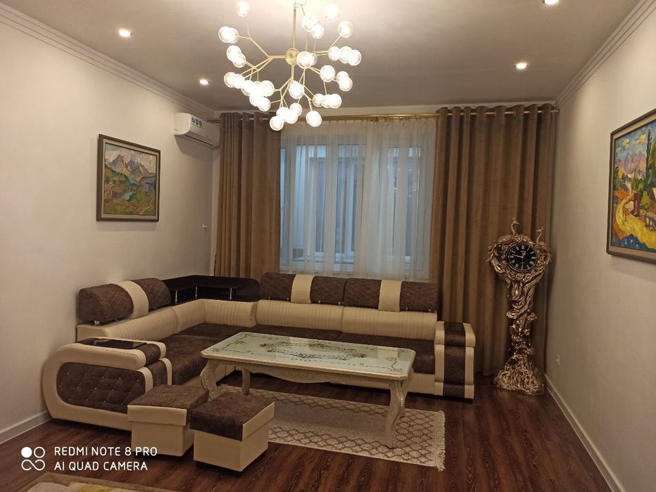 Сдам просторную 3-комнатную квартиру 105 м² в 5-этажном доме с лифтом