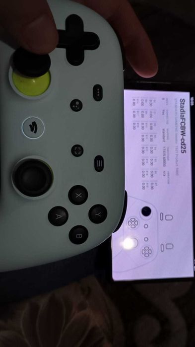 Google Stadia Premiere Edition Wasabi color