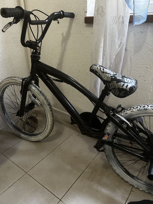 Vand bmx in stare forte buna