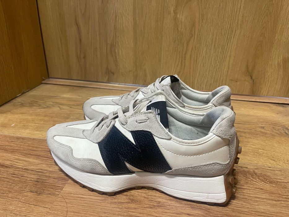 Маратонки/обувки New balance 327, номер 41