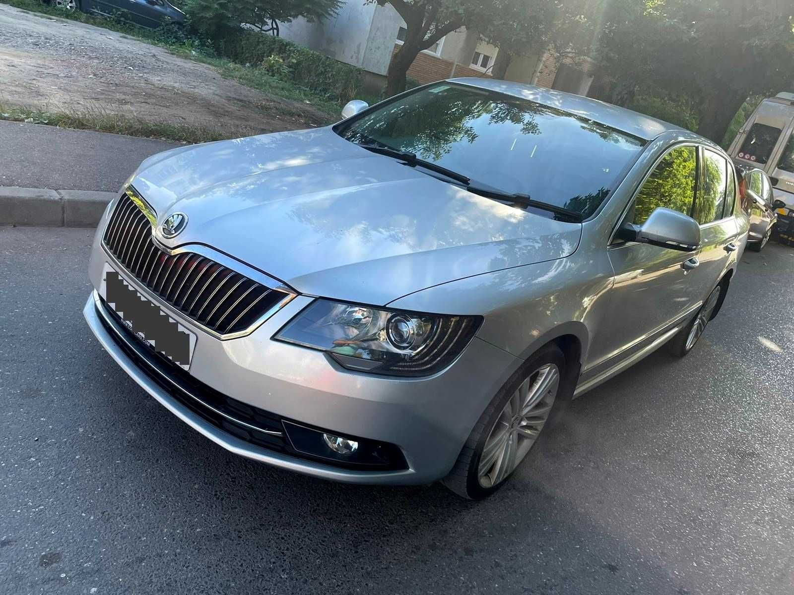 Dezmembrez Skoda Superb 2 FL 2014 2.0 CFF