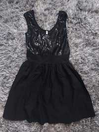 Черна рокля с пайети