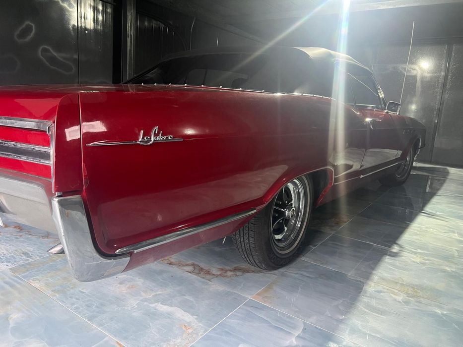 Buick Le Sabre  675C