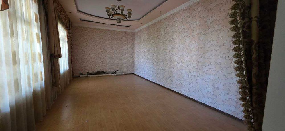 Ховли уй жой сотилади Хамма шароити бор