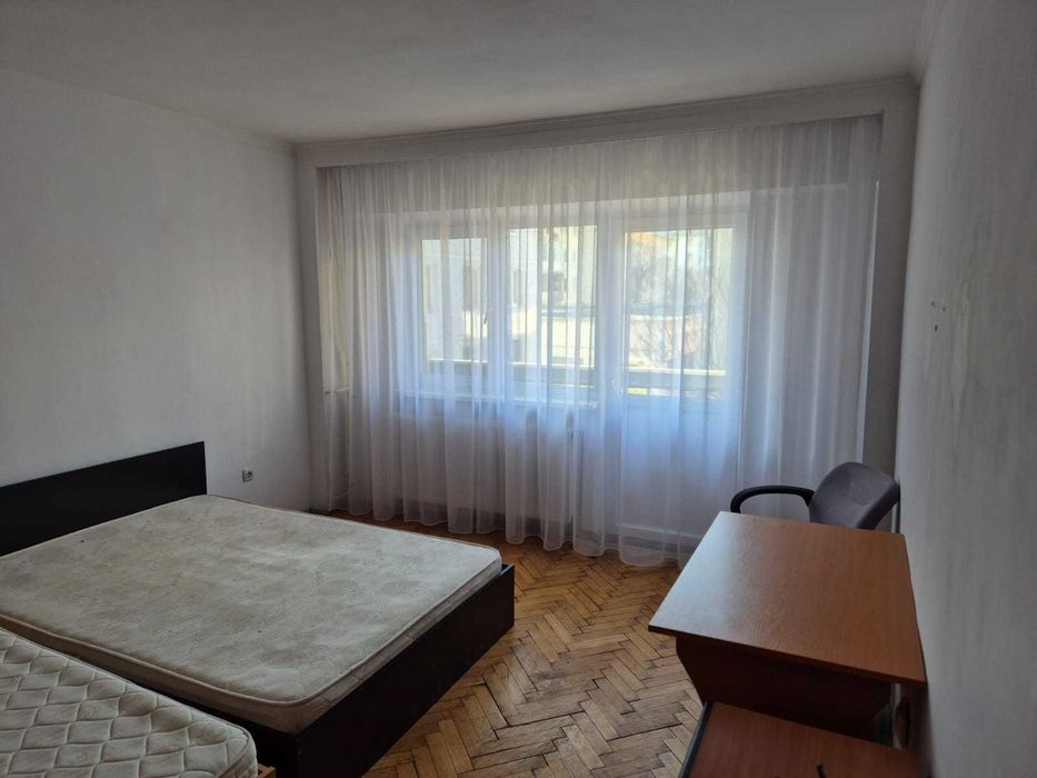 Apartament de inchiriat