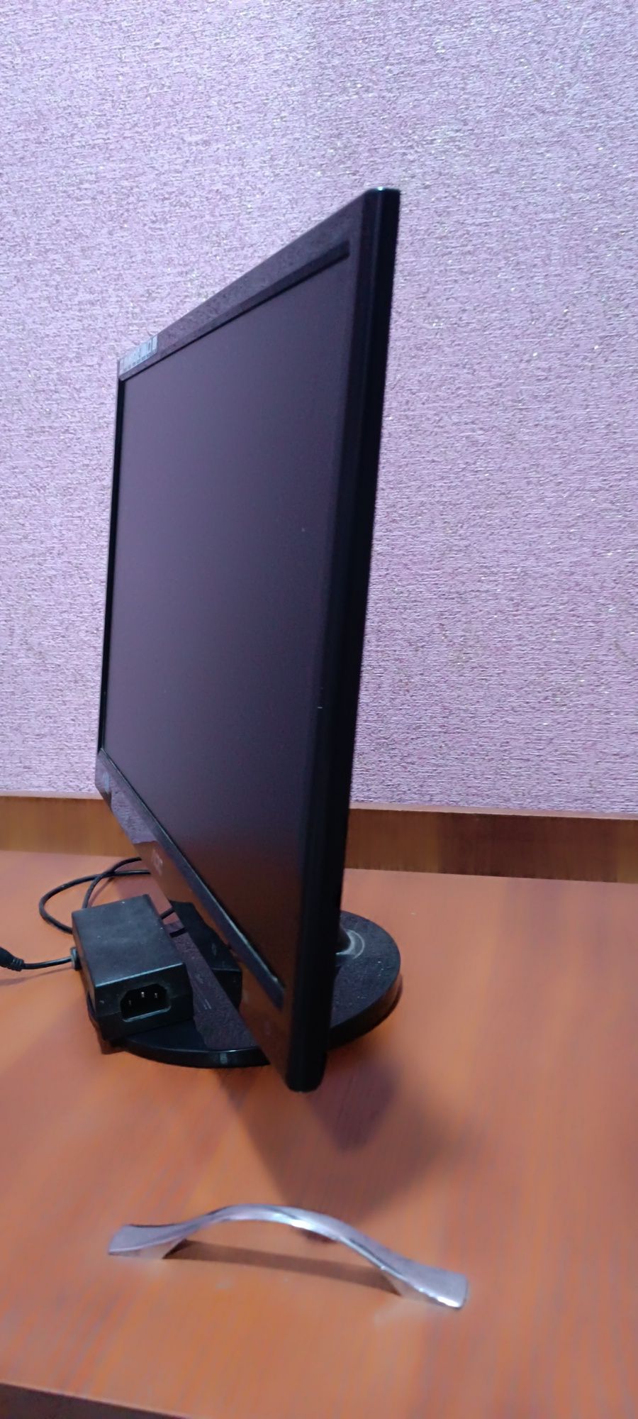 Монитор AOC e951f