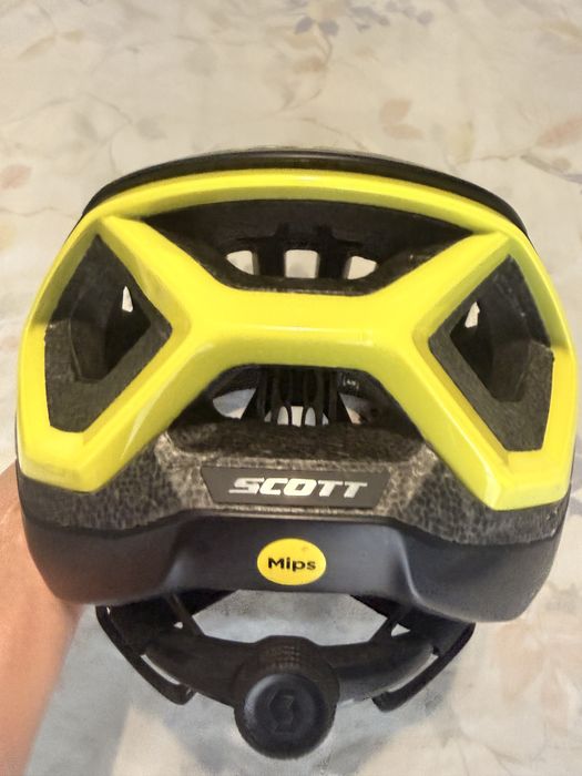 Дрехи и каски Scott RC Team