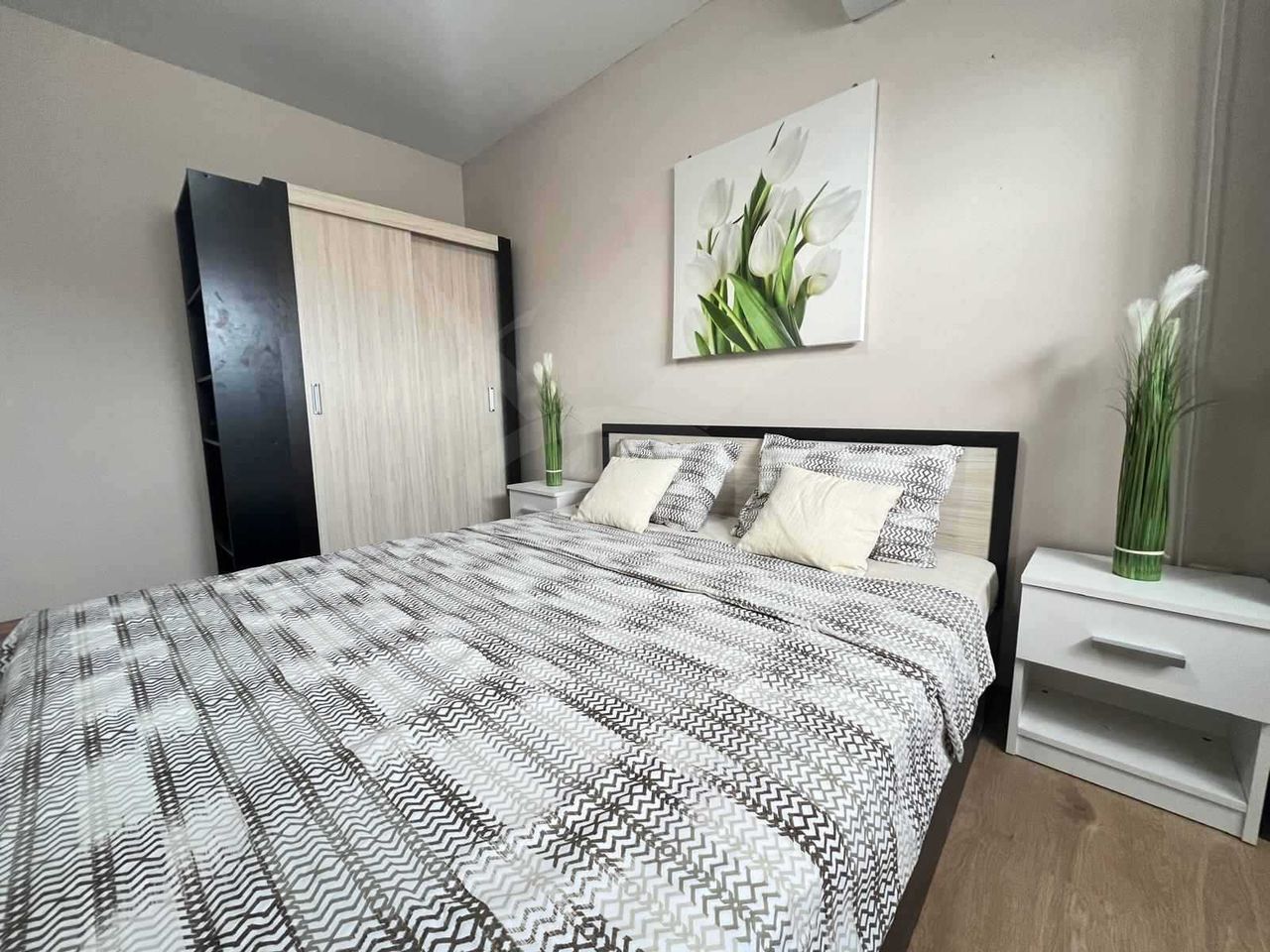 Продава се Двустаен апартамент в Несебър - 56 кв.м за 1304 €/кв.м - Снимка #5