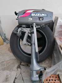 Продавам извънбордов мотор за лодка  Suzuki 2.2