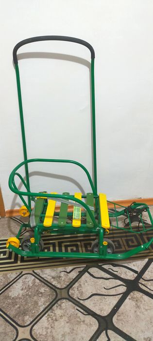 Подом санки  цвет зелёный