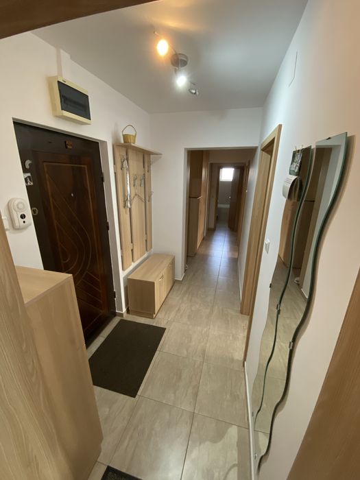 apartament 3 camere Ploiesti de inchiriat