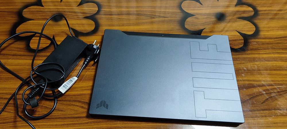 ASUS tuf DASH i5 11avlod ozu40gb SSD 1TB RTX 3060 6gb noutbuk notebook