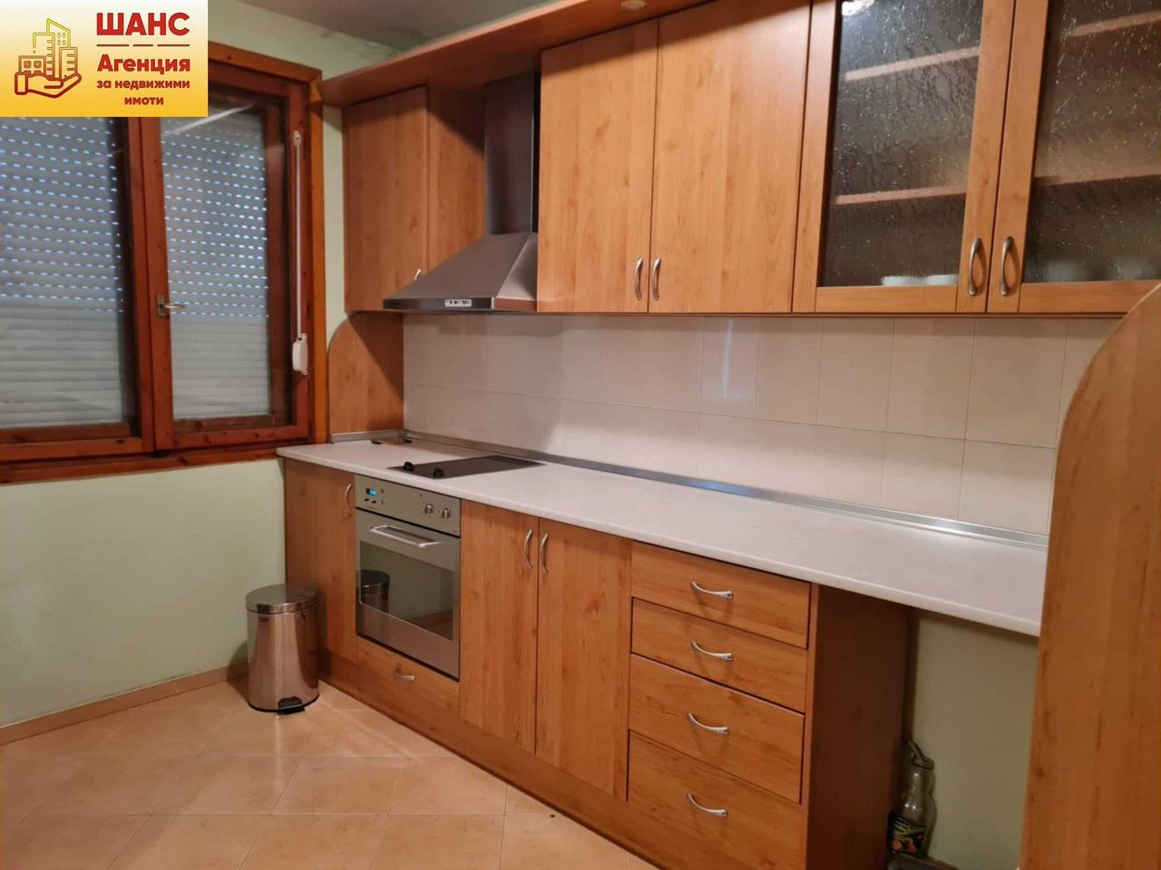Продава се Тристаен апартамент в Плевен, Широк център - 106 кв.м за 1180 €/кв.м - Снимка #1