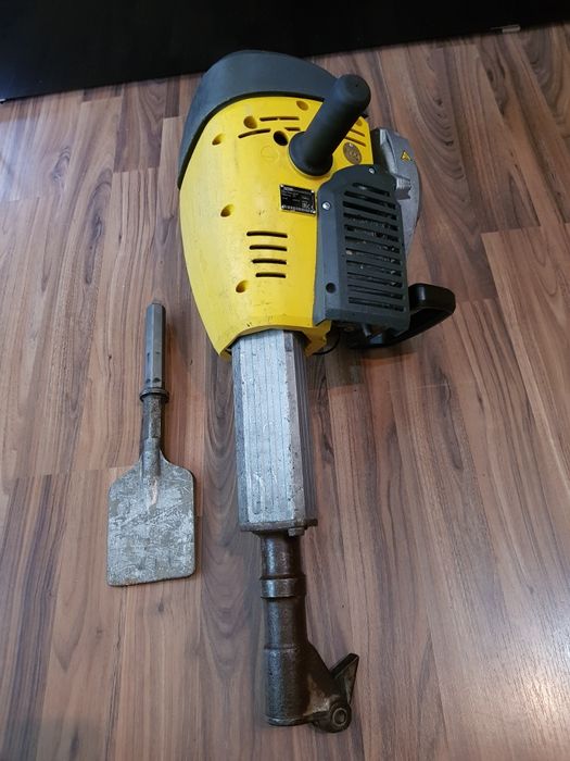 Ciocan demolator Wacker Neuson bh 55