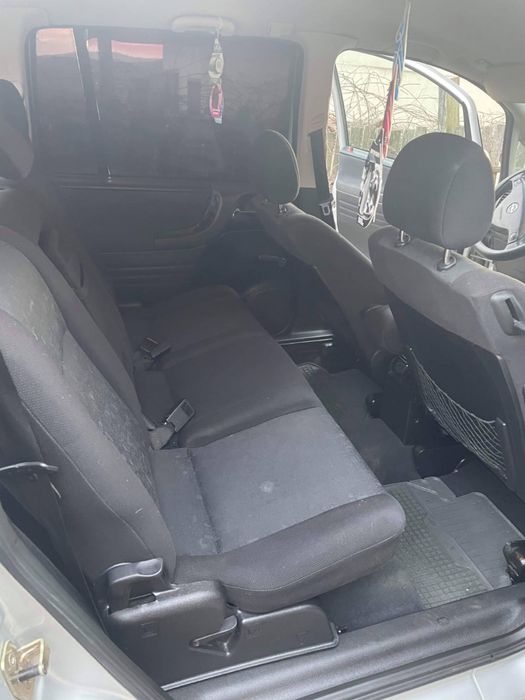 Ope Zafira 1.6 benzină