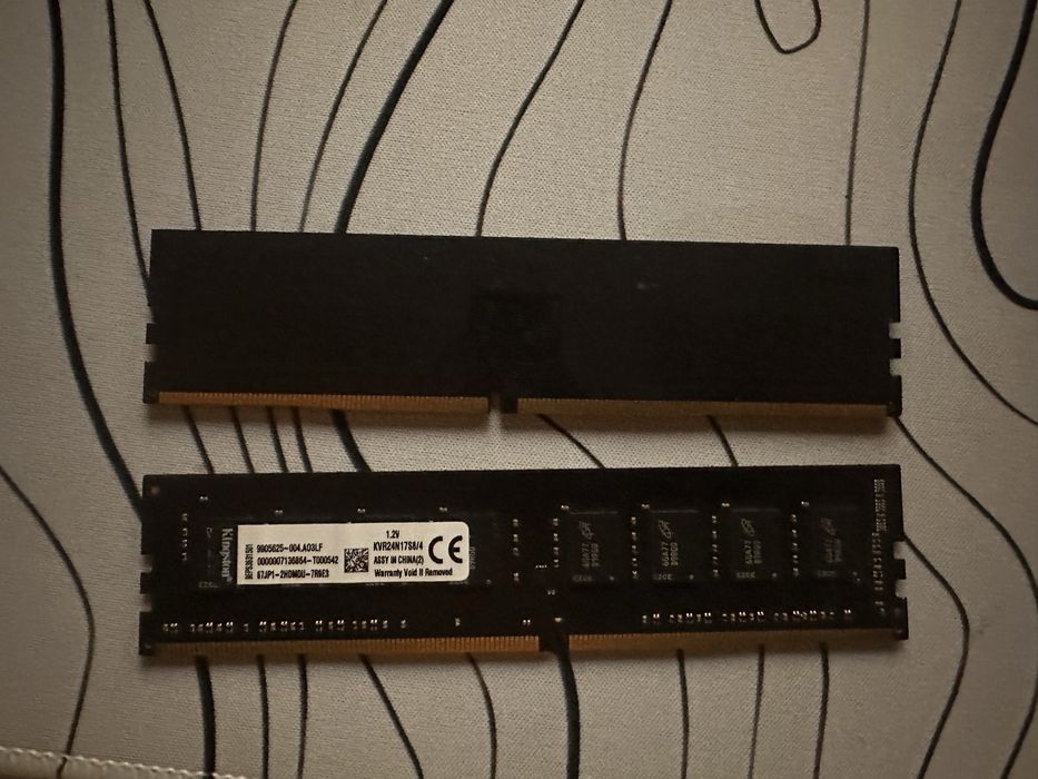 продажа ОЗУ Kinqston две плашки DDR4