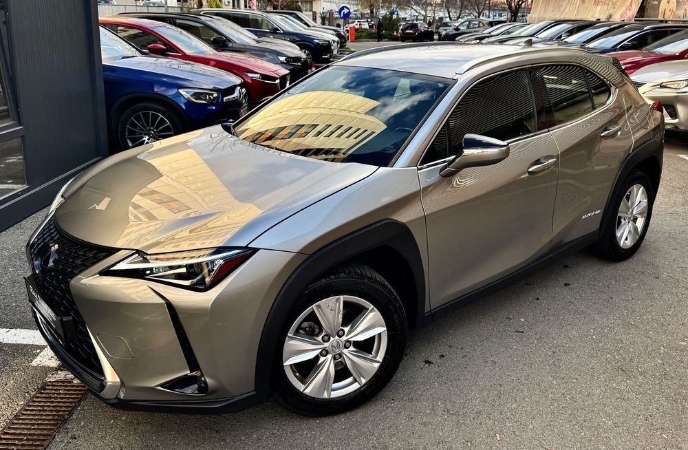 Lexus UX Lexus UX250h Amazing Edition/ 2022/  Garantie/ Istoric/ TVA deductibil