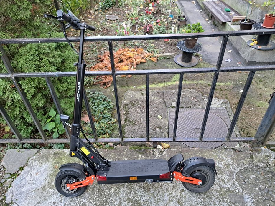 Trotineta electrica Joyor T10