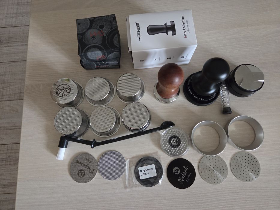 DeLonghi Dedica Maestro Plus EC950.M