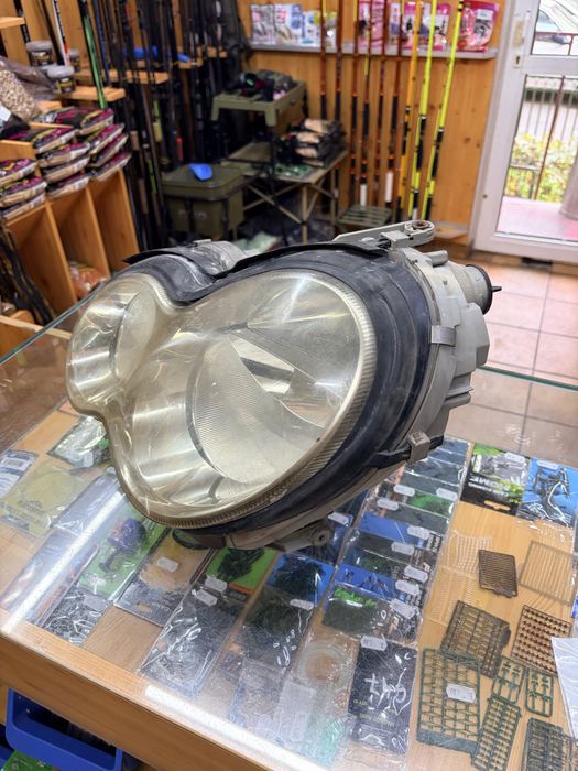 Far mercedes c class w203