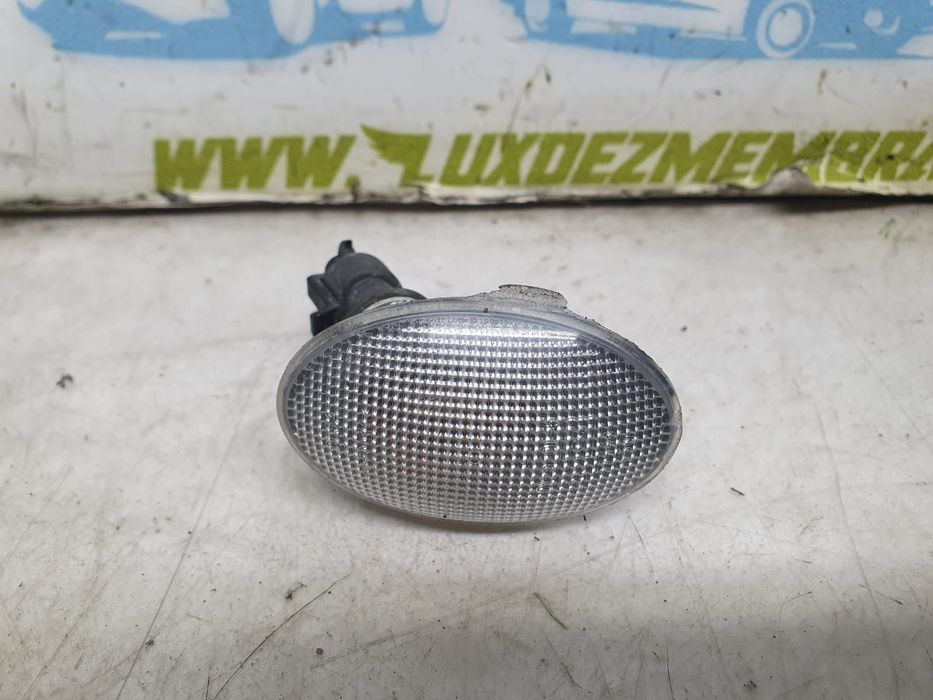 Lampa semnalizare Opel Corsa C [2000 - 2003] 1.2 benzina Z12XE