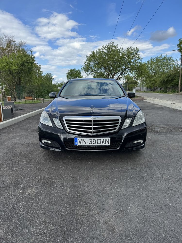 Vand sau schimb mercedes e class w212 2.2 cdi