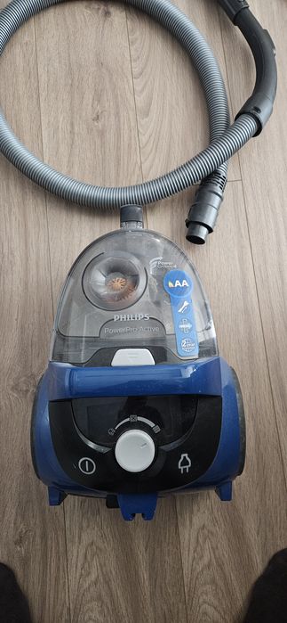 Aspirator fara sac Philips PowerPro 1700w