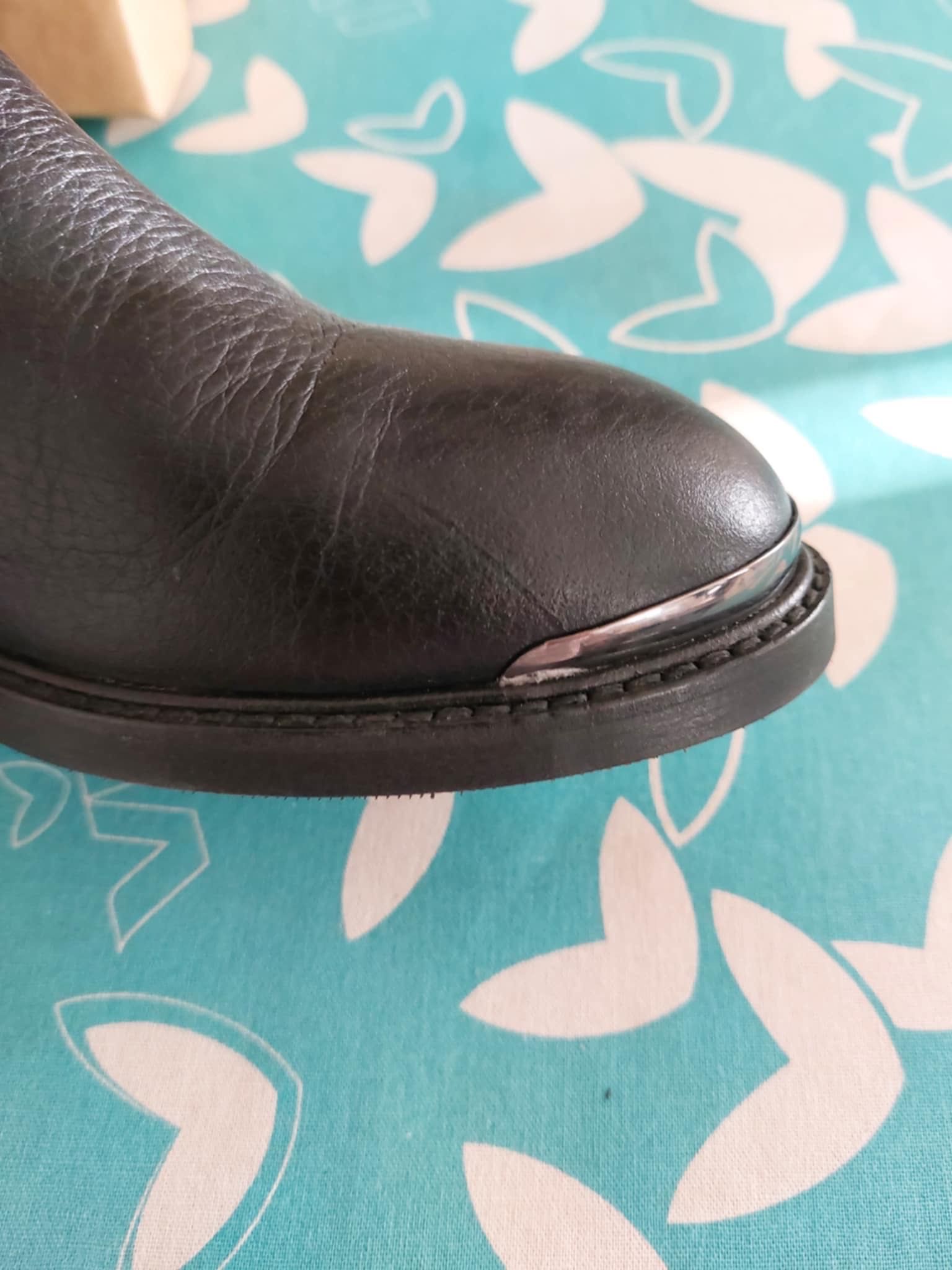 Продавам черни зимни ботуши