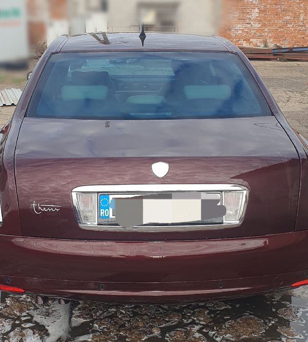 Vând Lancia Thesis