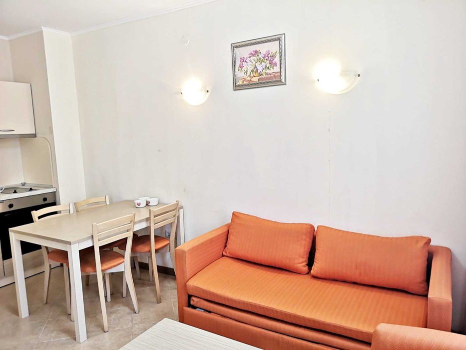 Продава се Двустаен апартамент в к.к. Слънчев бряг - 55 кв.м за 1291 €/кв.м - Снимка #2