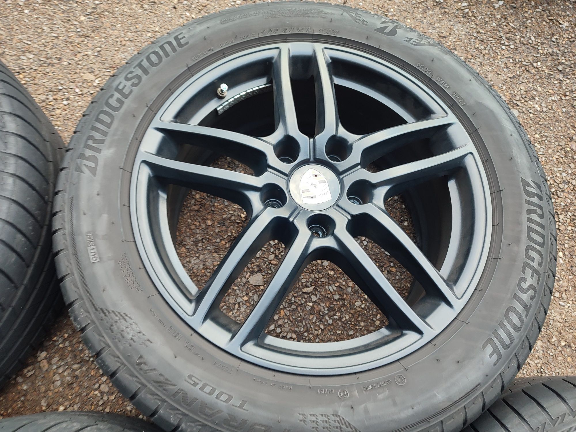 19" оригинални алуминиеви джанти за Porsche Cayenne.