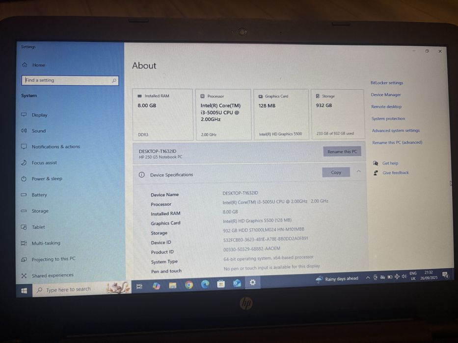 Laptop HP cu windows licentiat