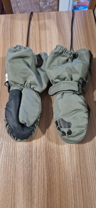 Продам варежки детские