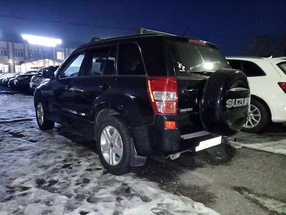 Продам срочно машину