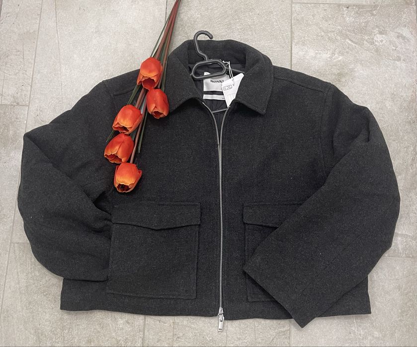 Дамсо зимно яке MONKI