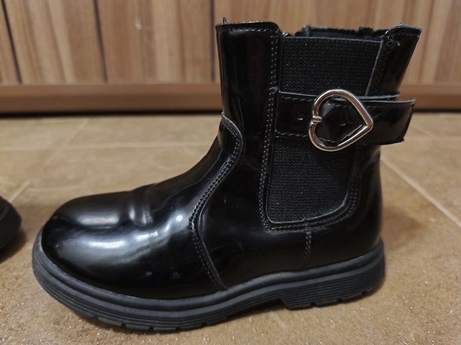 Лачени детски боти 27 номер