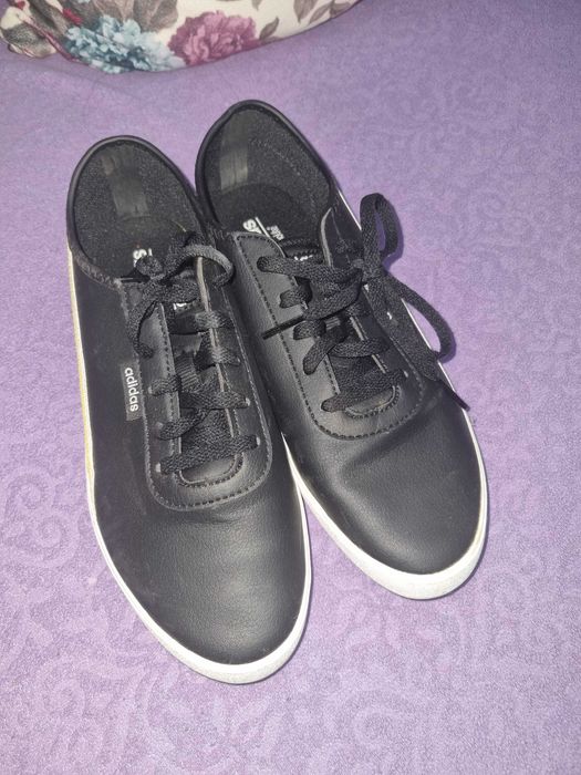 Дамски Аdidas Oбувки