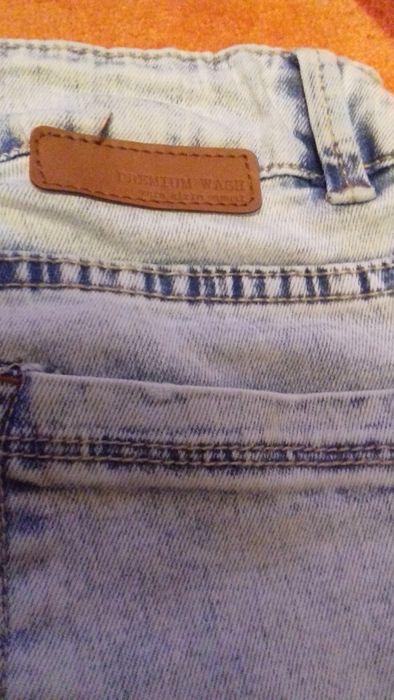 vand pantaloni ZARA fete