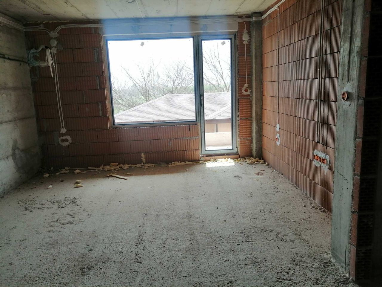 Продава се Тристаен апартамент в Пловдив, Прослав - 107 кв.м за 1020 €/кв.м - Снимка #3