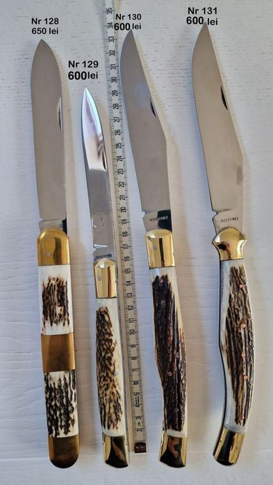 Briceag cutit traditional cu corn de cerb , lucrat manual