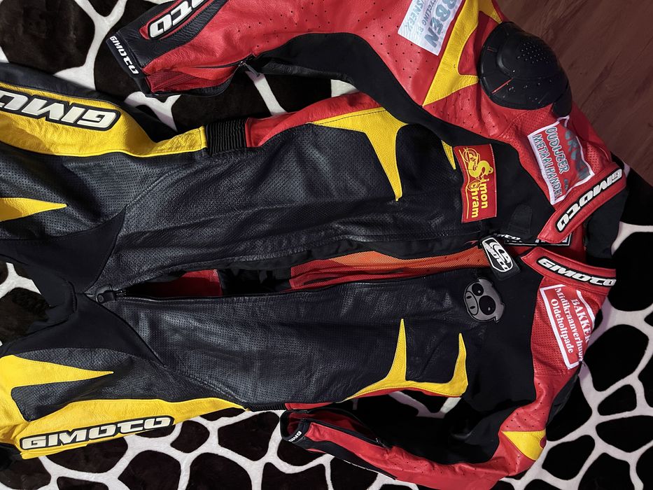 Combinezon / GI MOTO, casca, cizme Dainese / schimb