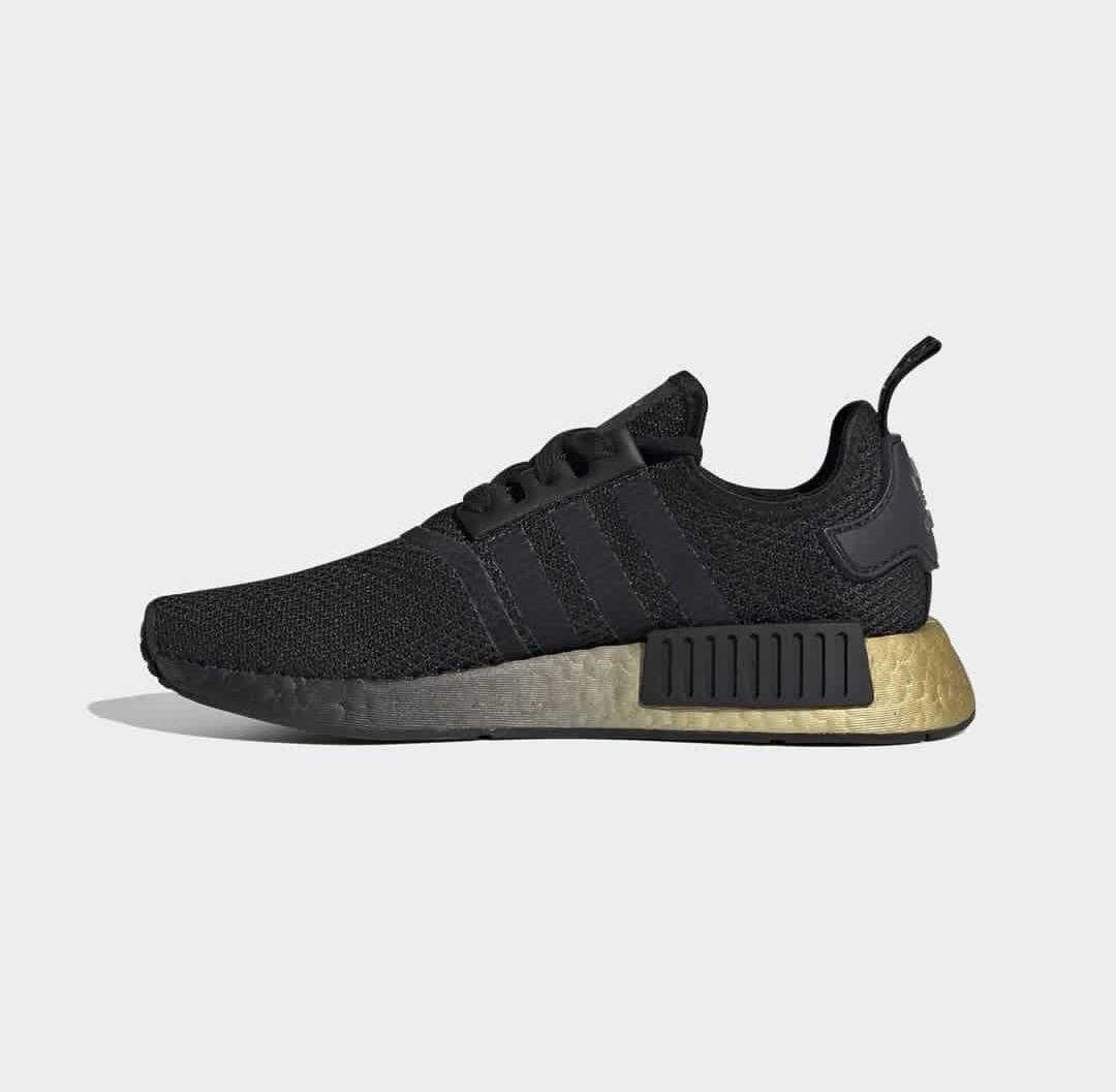 Adidas NMD R1 black