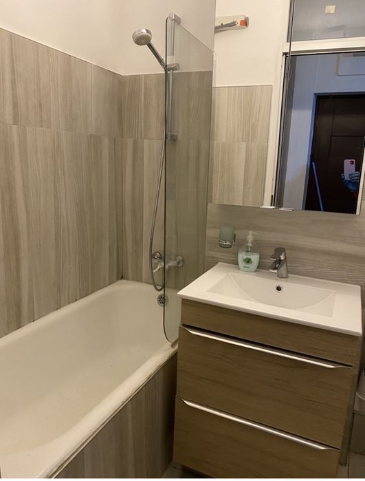 Garsoniera de inchiriat