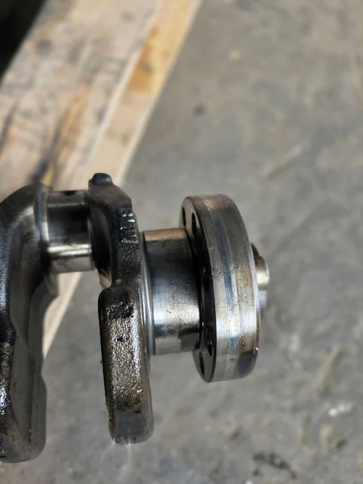 Колянов вал BMW E60/E90/E70/E83 286 к.с.