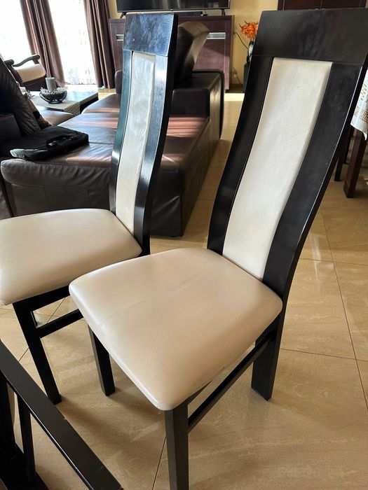 Scaune de masa tapitate cu piele - 6 bucati