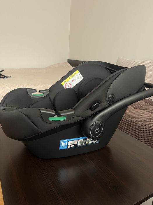 Kikka Boo i-Prime i-Size Isofix Стол (кошница) за кола и база комплект