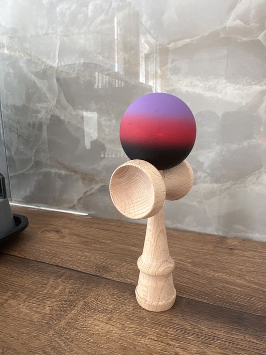 Kendama , noua cu grip